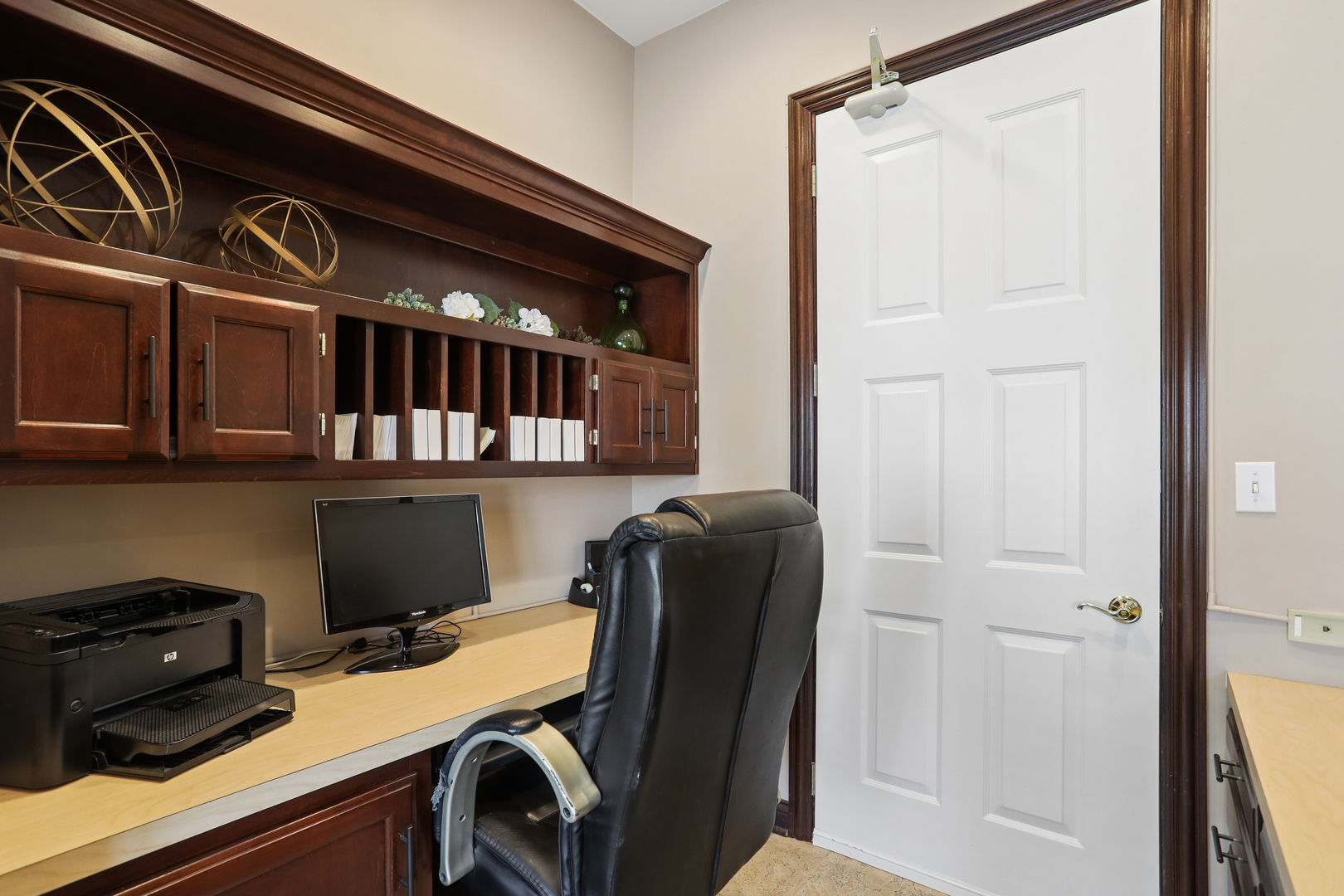 209 Stephen Street #C, Lemont, IL 60439