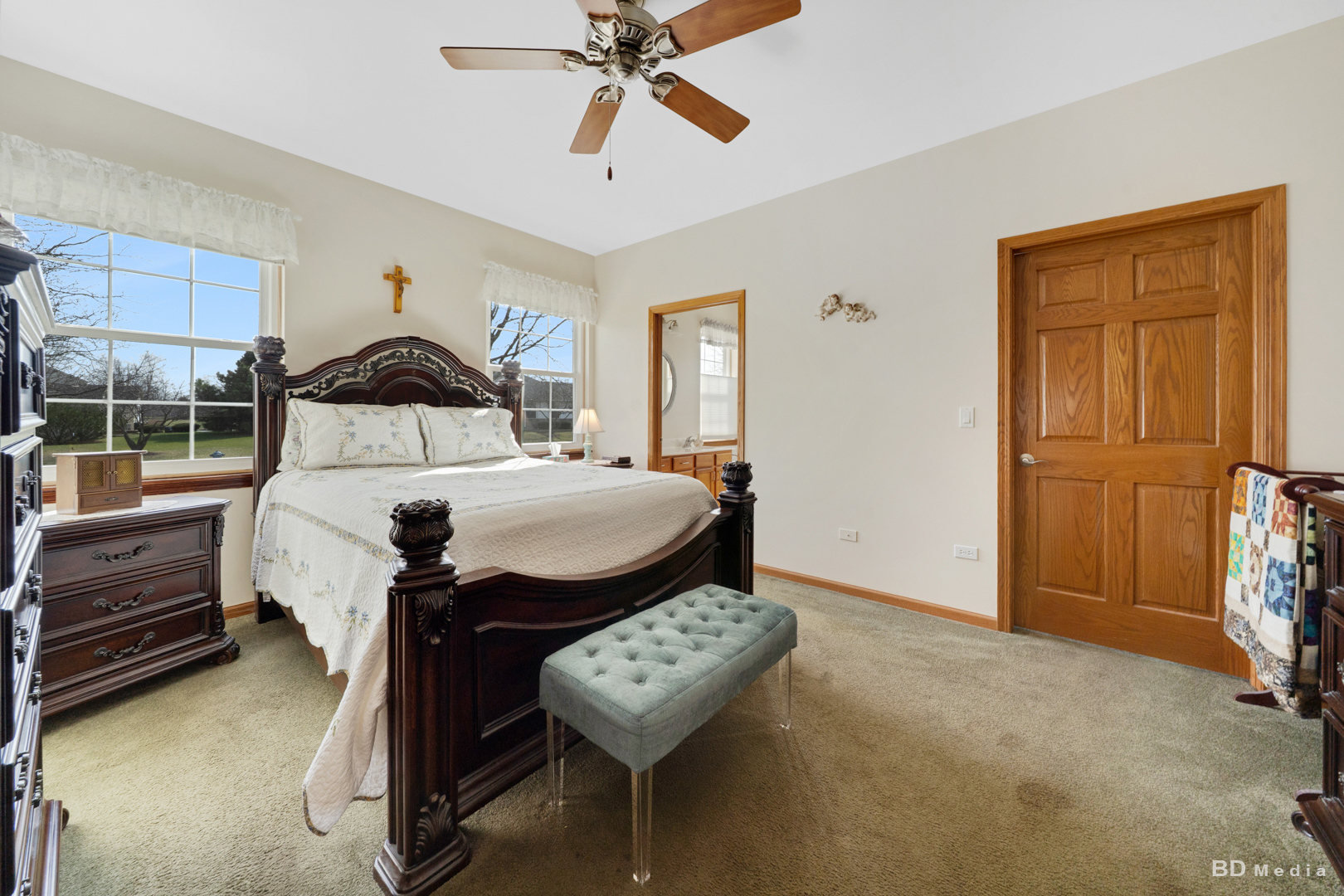 21400 Mays Lake Drive, Crest Hill, IL 60403