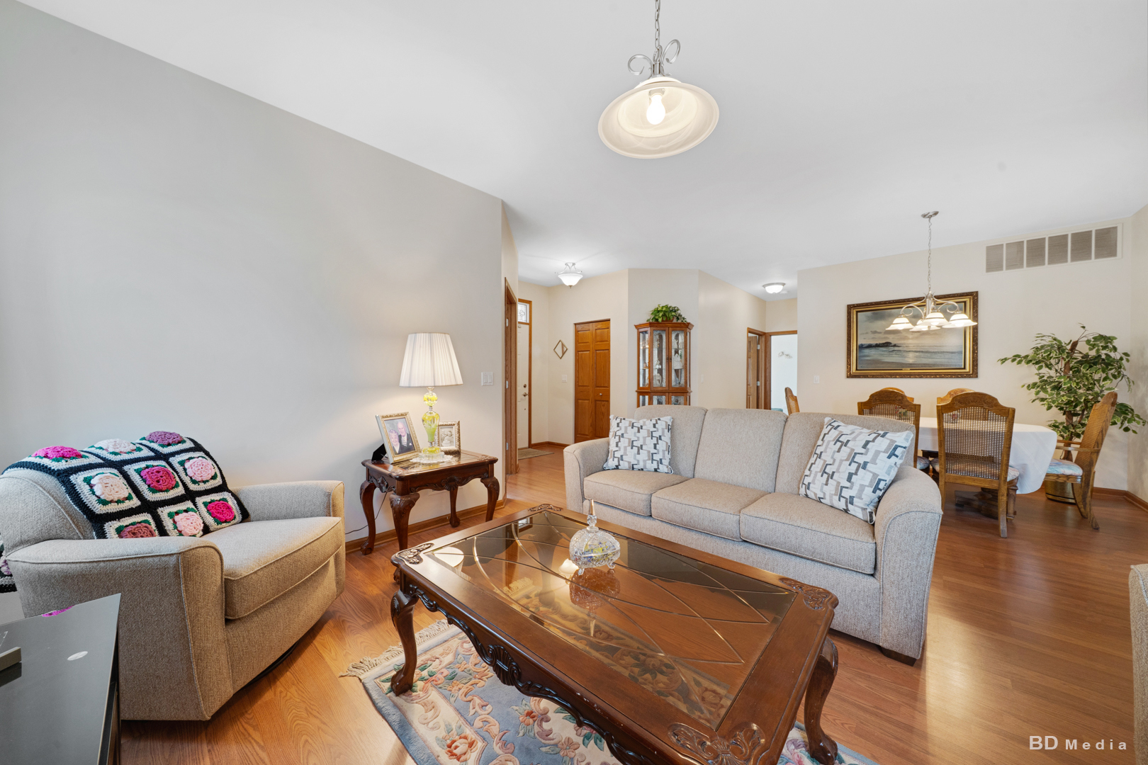 21400 Mays Lake Drive, Crest Hill, IL 60403