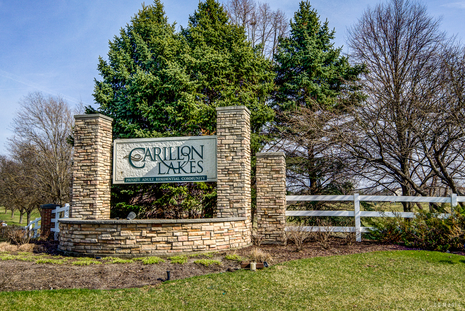 21400 Mays Lake Drive, Crest Hill, IL 60403