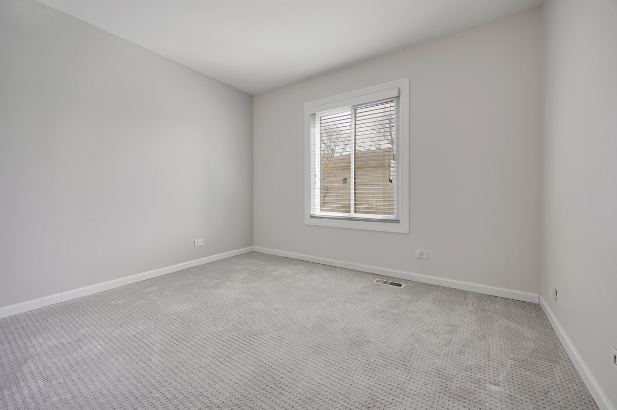 1634 Vermont Drive, Elk Grove Village, IL 60007