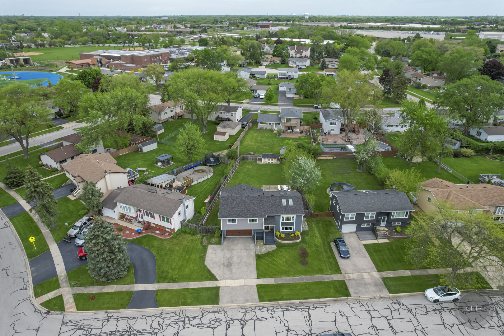 7215 Larchwood Lane, Woodridge, IL 60517