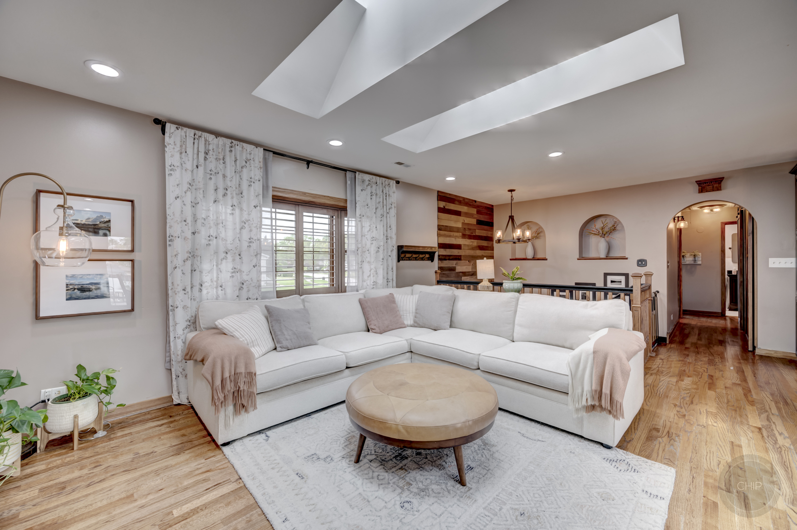 7215 Larchwood Lane, Woodridge, IL 60517