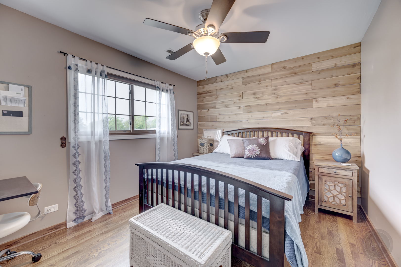 7215 Larchwood Lane, Woodridge, IL 60517