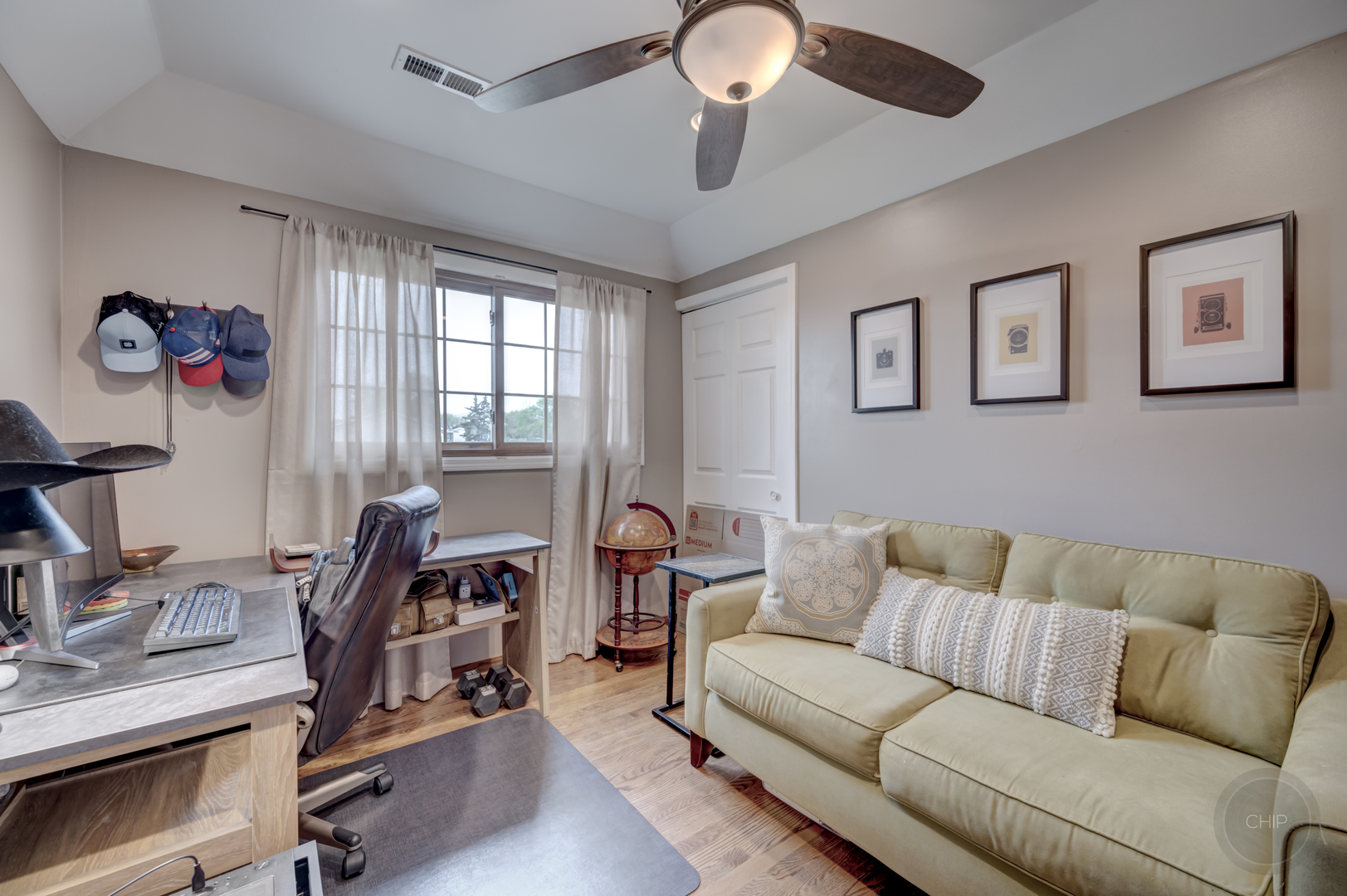 7215 Larchwood Lane, Woodridge, IL 60517