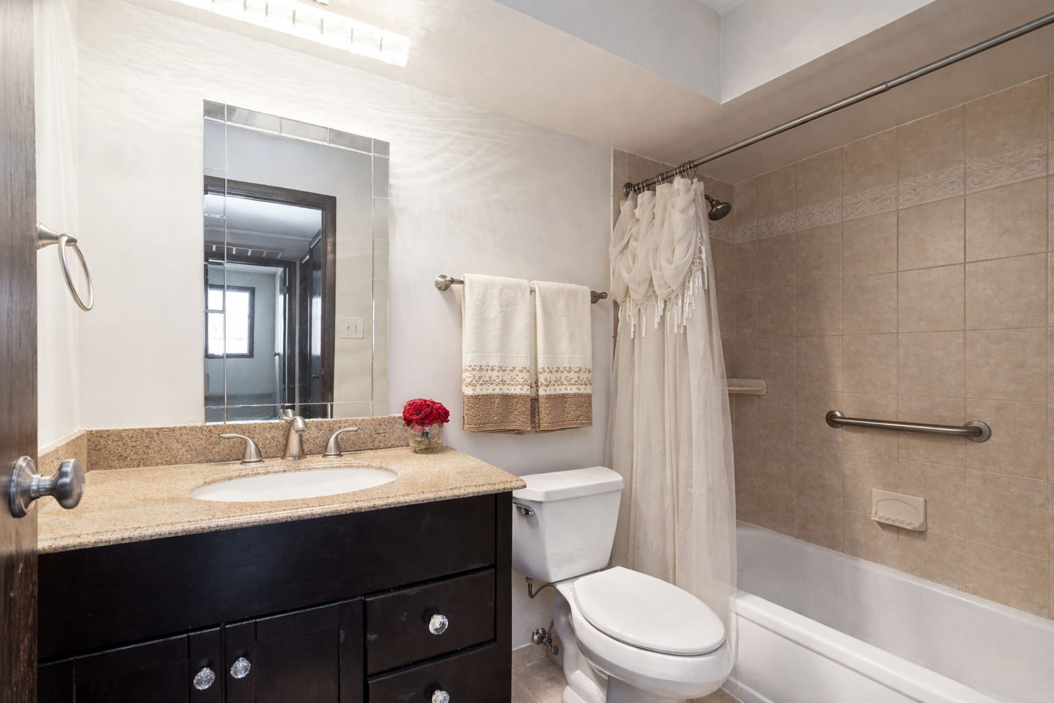 13911 James Drive #1005, Crestwood, IL 60418