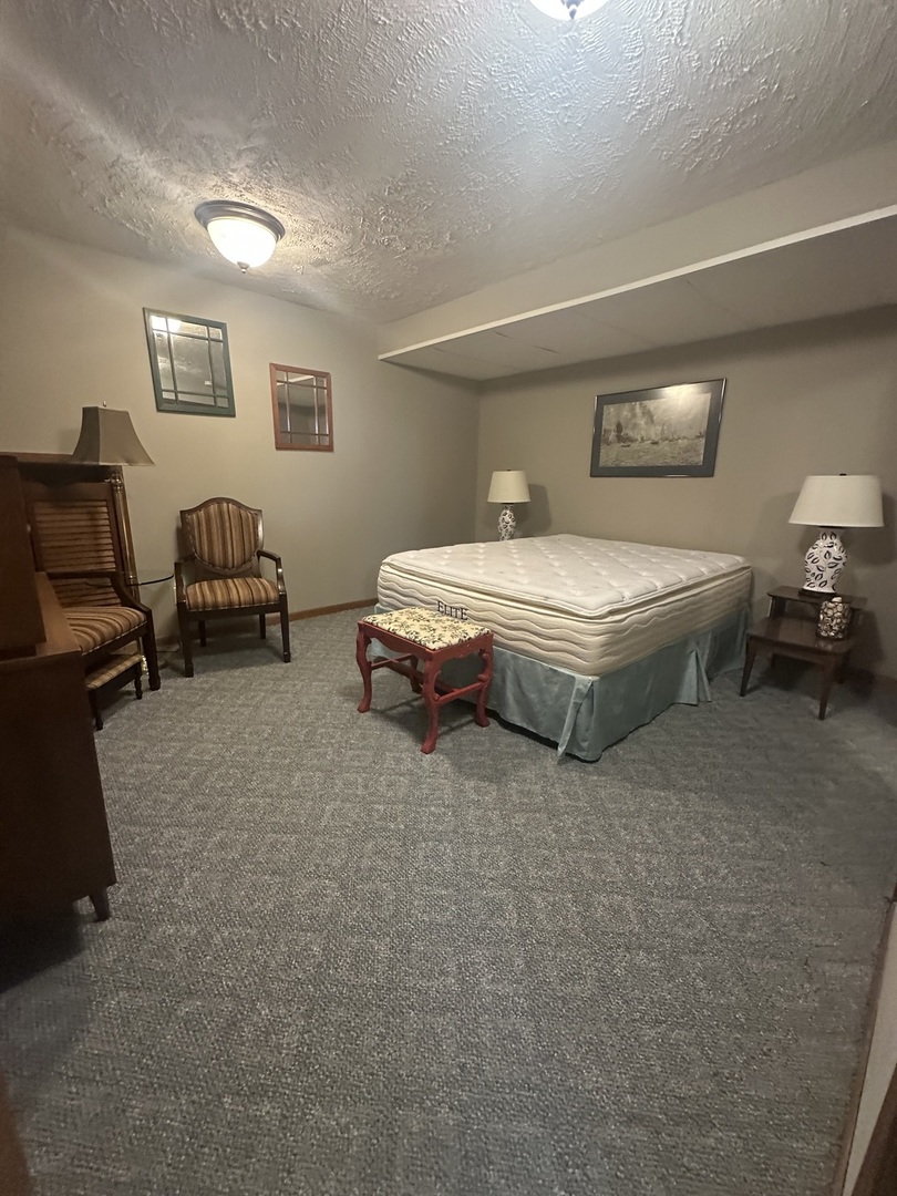 610 Kelley Drive, Heyworth, IL 61745