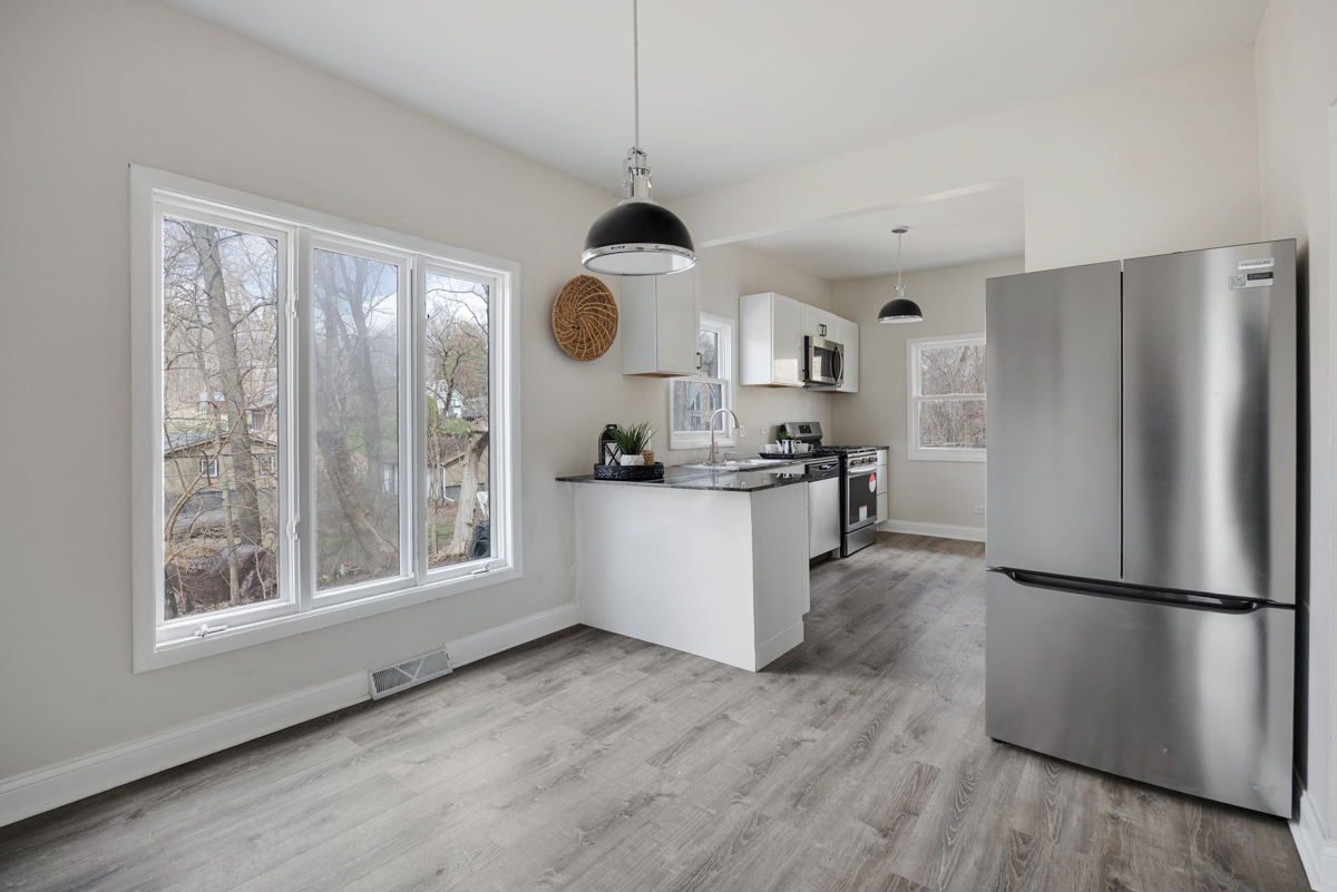 38169 N 3rd Avenue, Spring Grove, IL 60081