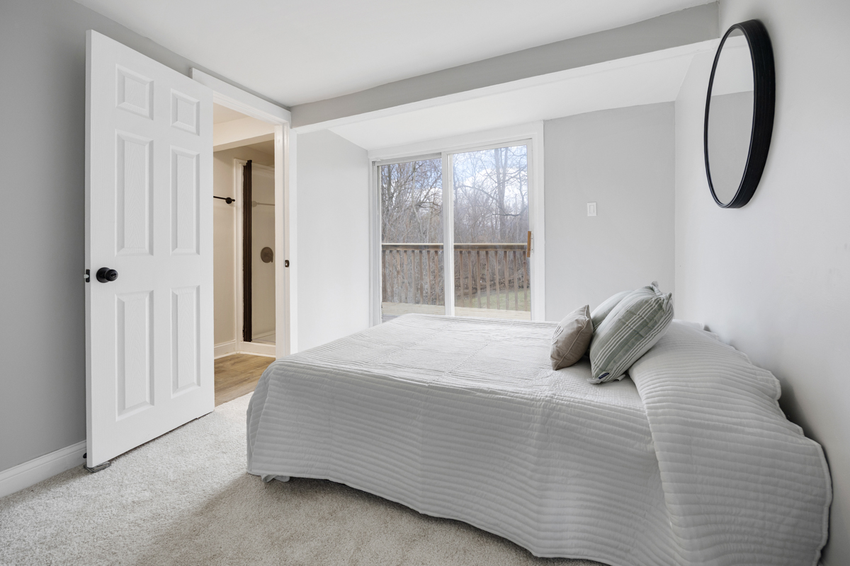 38169 N 3rd Avenue, Spring Grove, IL 60081