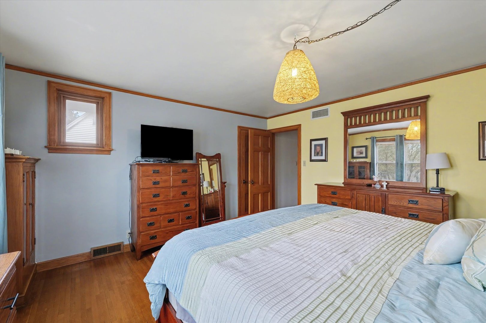 324 S Sangamon Avenue, Gibson City, IL 60936