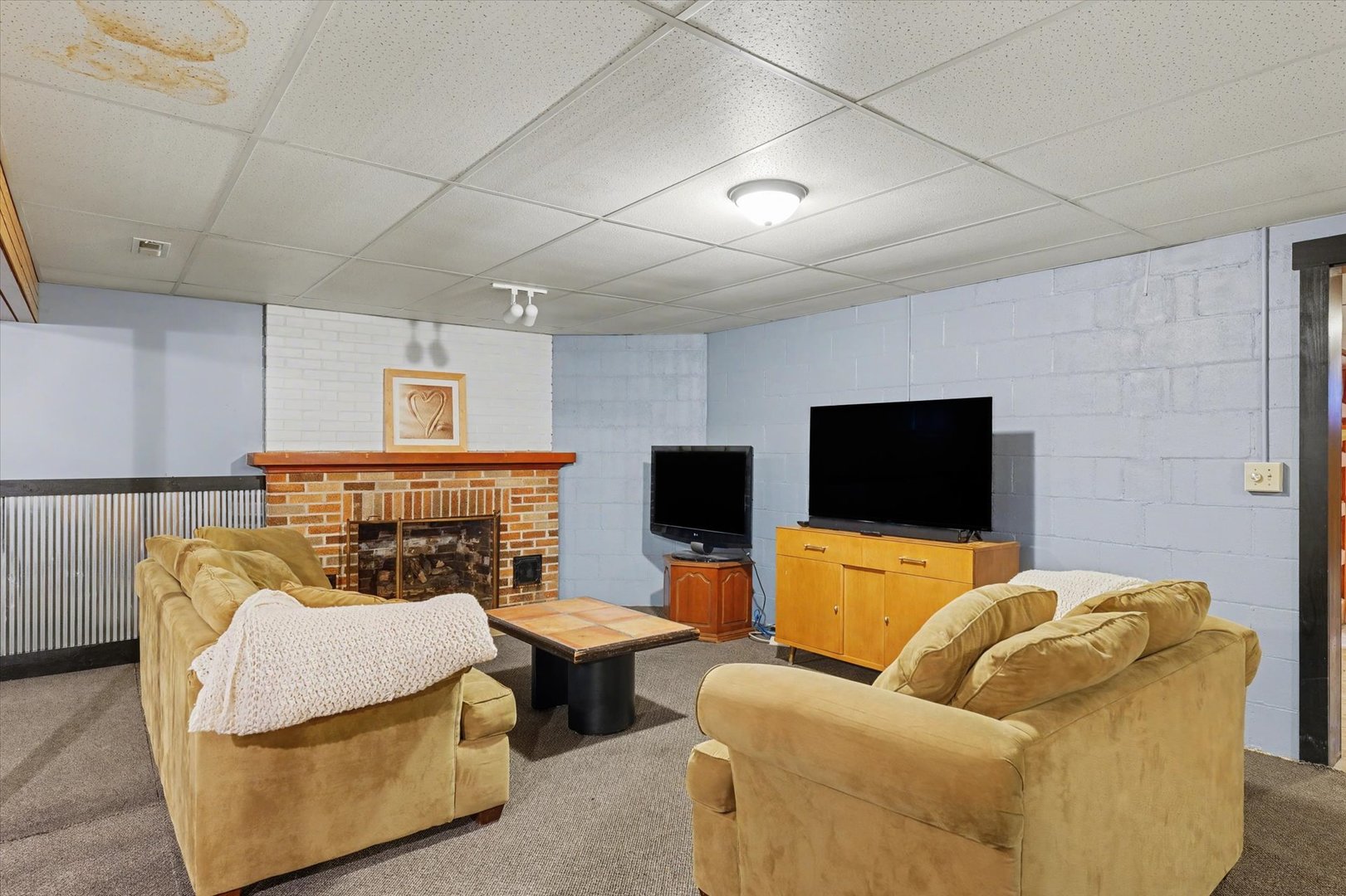 324 S Sangamon Avenue, Gibson City, IL 60936