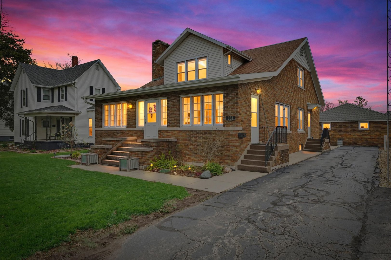 324 S Sangamon Avenue, Gibson City, IL 60936