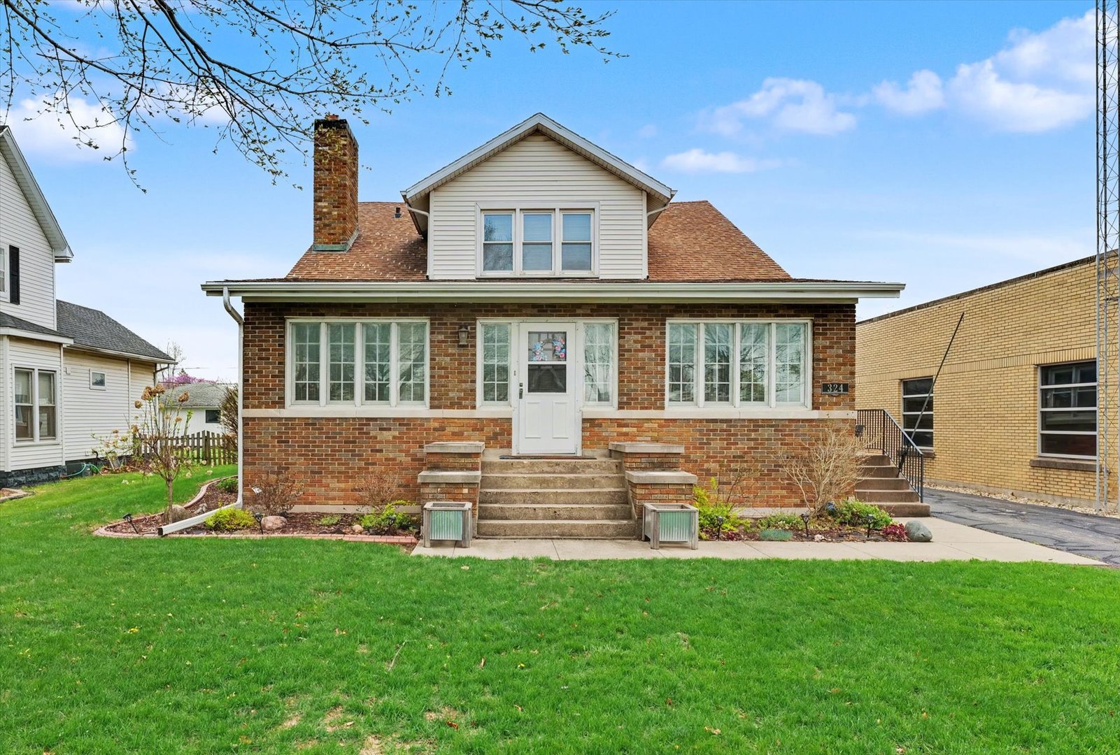 324 S Sangamon Avenue, Gibson City, IL 60936