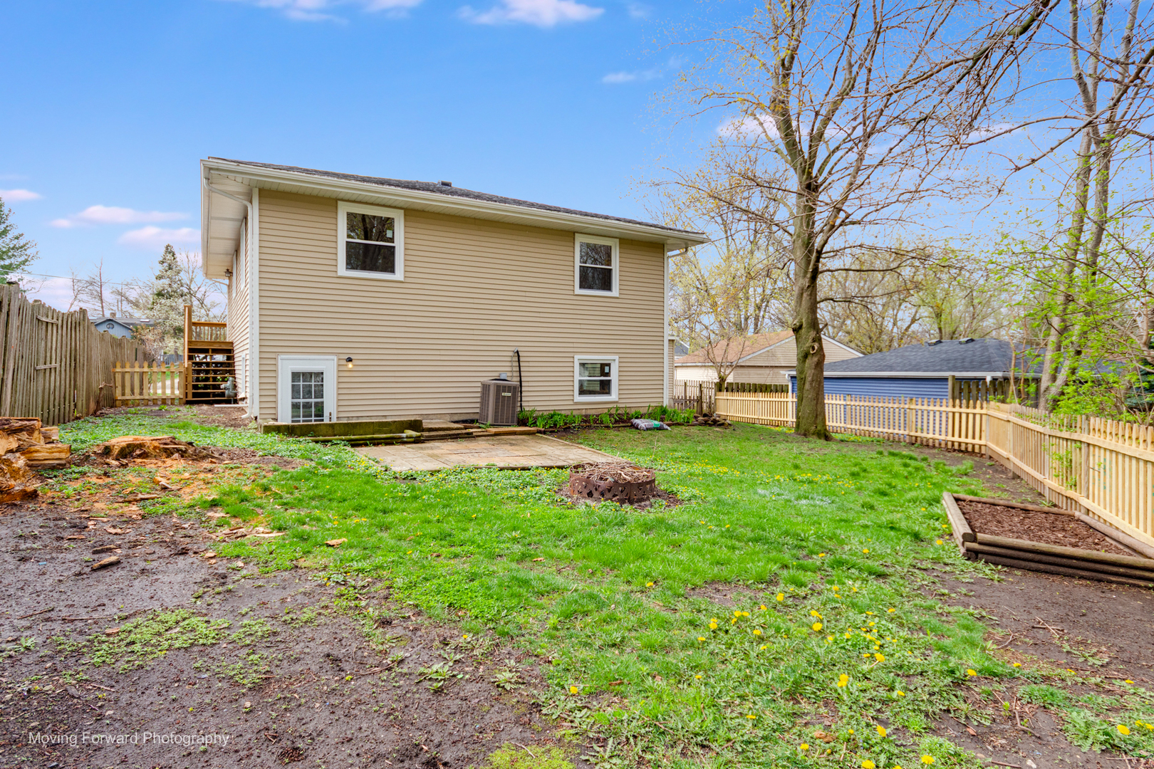 106 Crescent Road, Fox River Grove, IL 60021