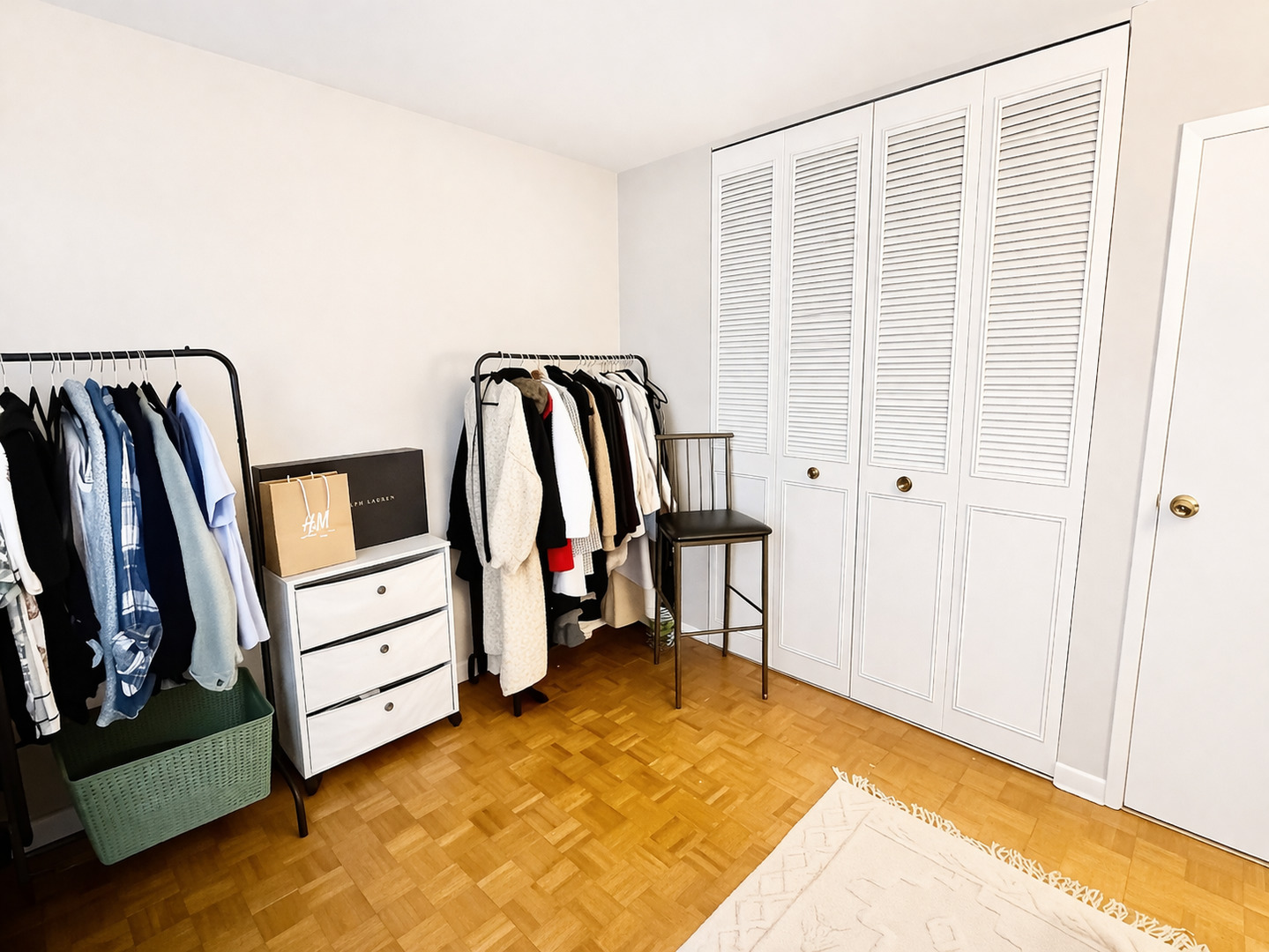 6418 Bradley Drive, Woodridge, IL 60517