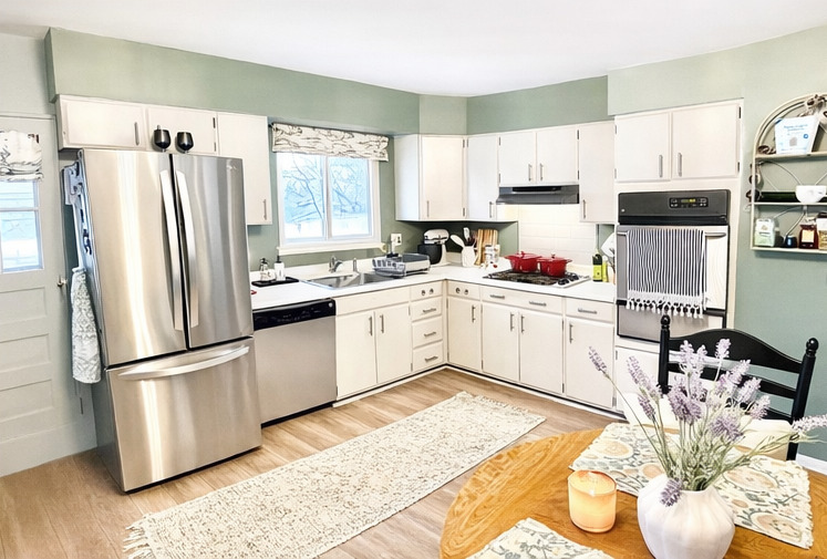 6418 Bradley Drive, Woodridge, IL 60517