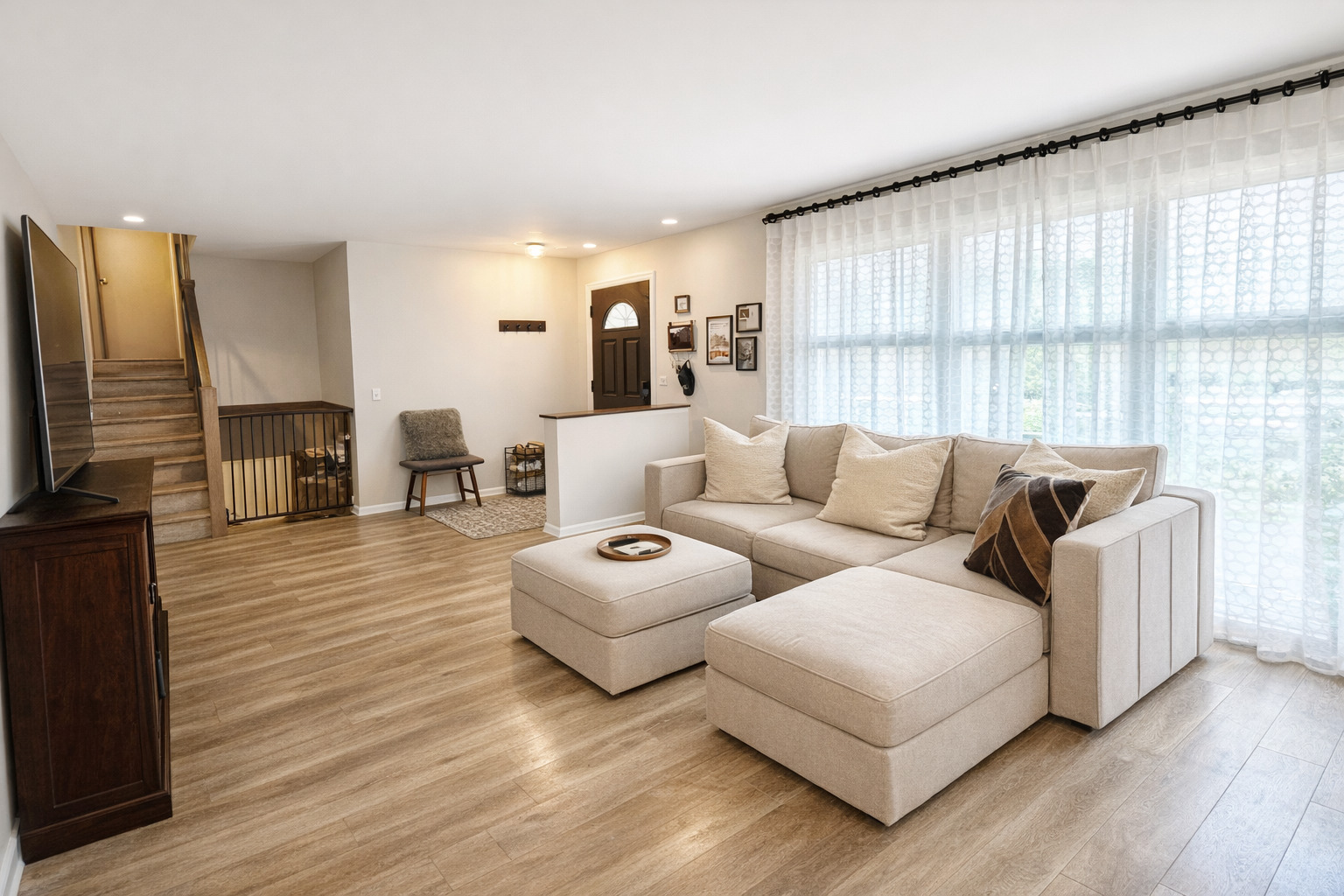 6418 Bradley Drive, Woodridge, IL 60517