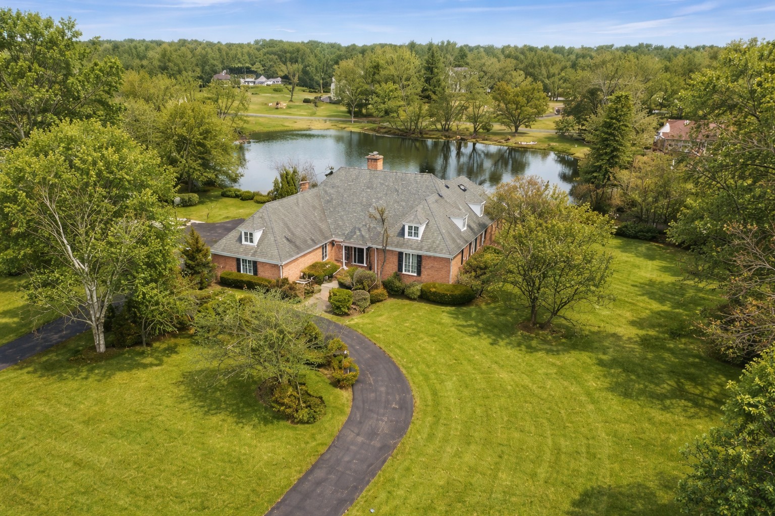 1620 Pheasant Trail, Inverness, IL 60067