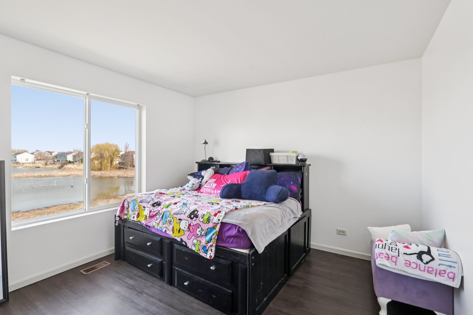 984 Richard Brown Boulevard, Volo, IL 60073