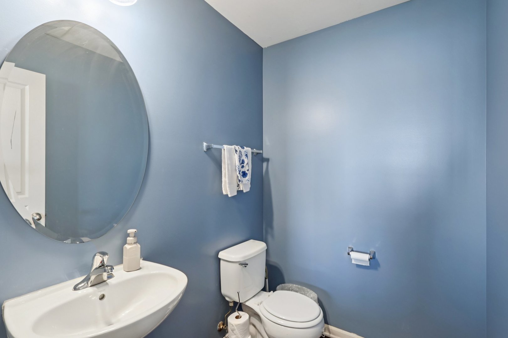 984 Richard Brown Boulevard, Volo, IL 60073