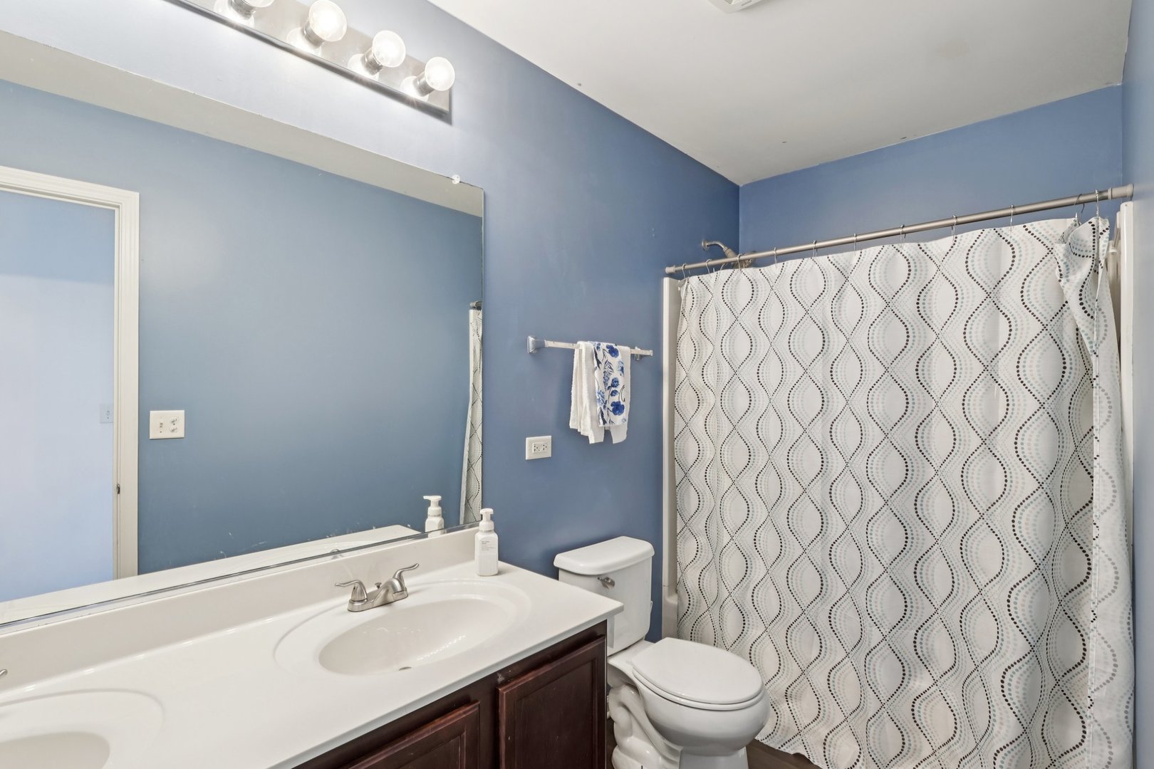 984 Richard Brown Boulevard, Volo, IL 60073