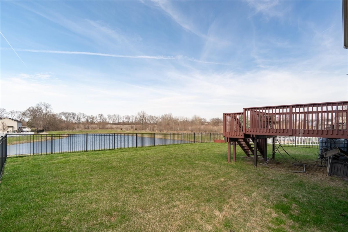 2511 Grey Fox Trail, Bloomington, IL 61705