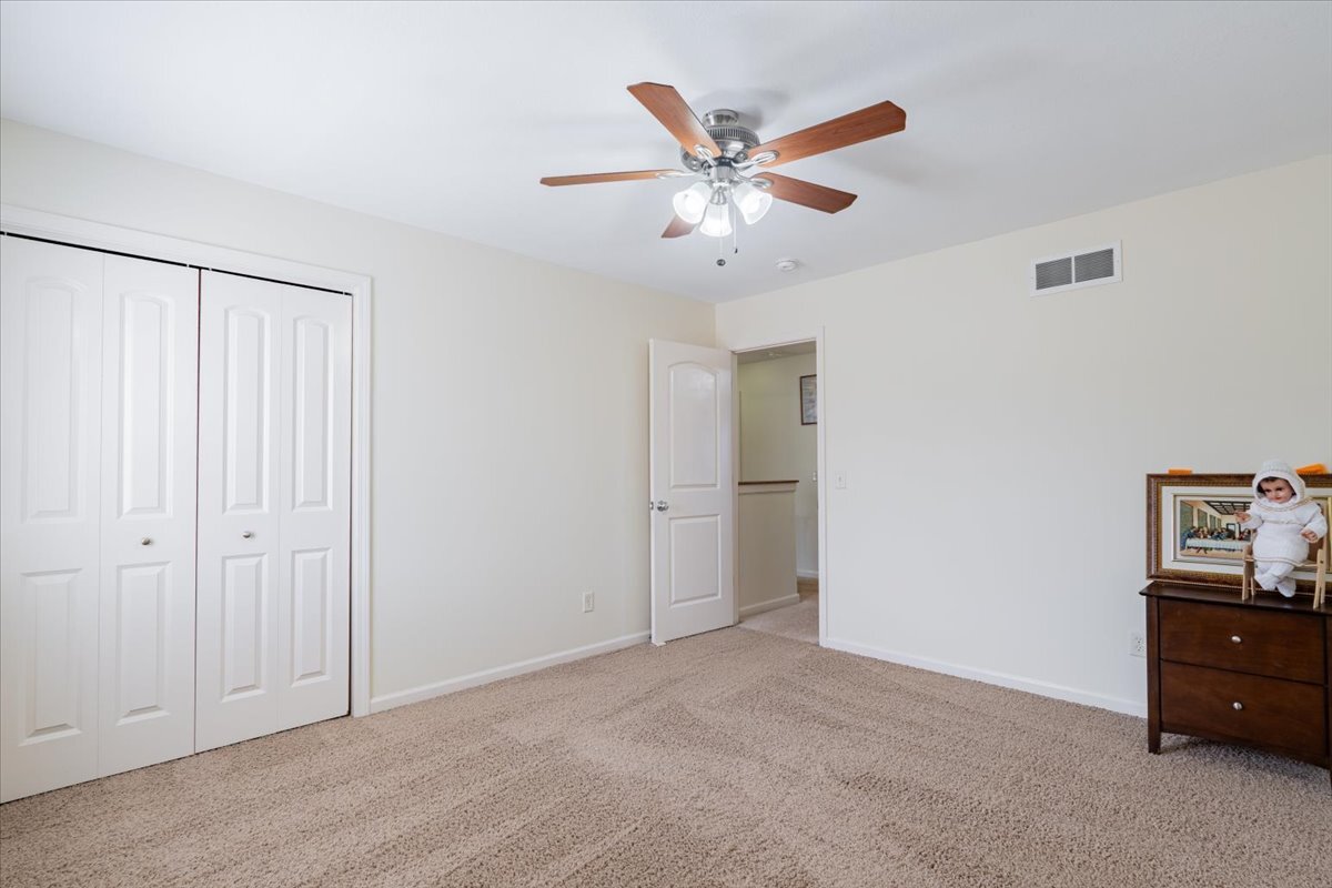 2511 Grey Fox Trail, Bloomington, IL 61705