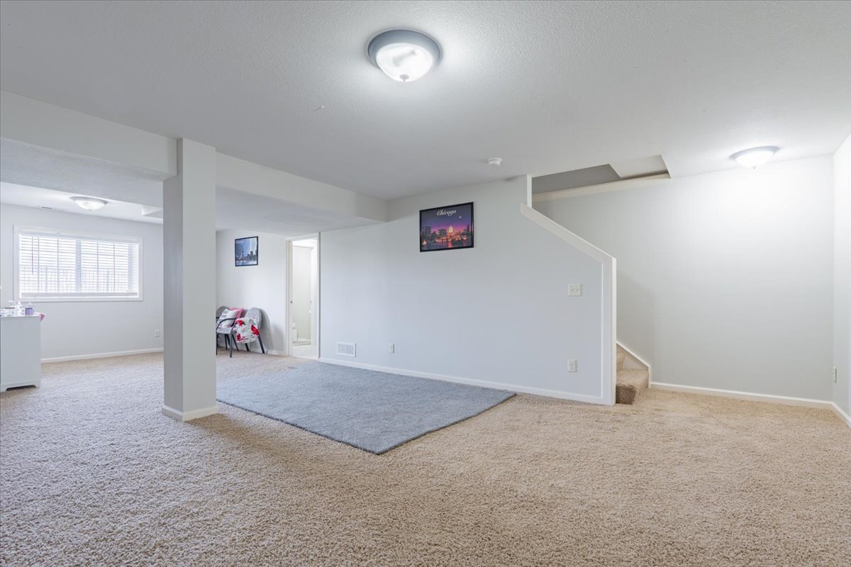 2511 Grey Fox Trail, Bloomington, IL 61705