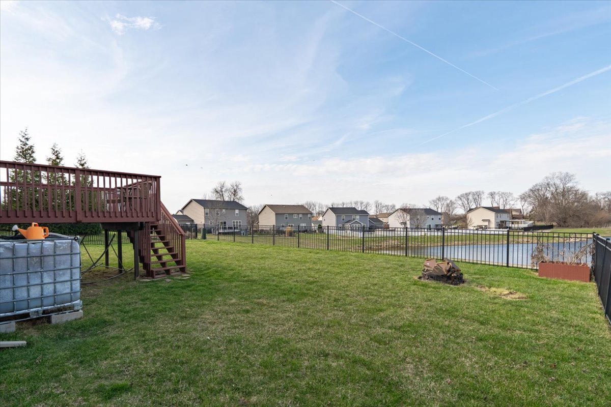 2511 Grey Fox Trail, Bloomington, IL 61705