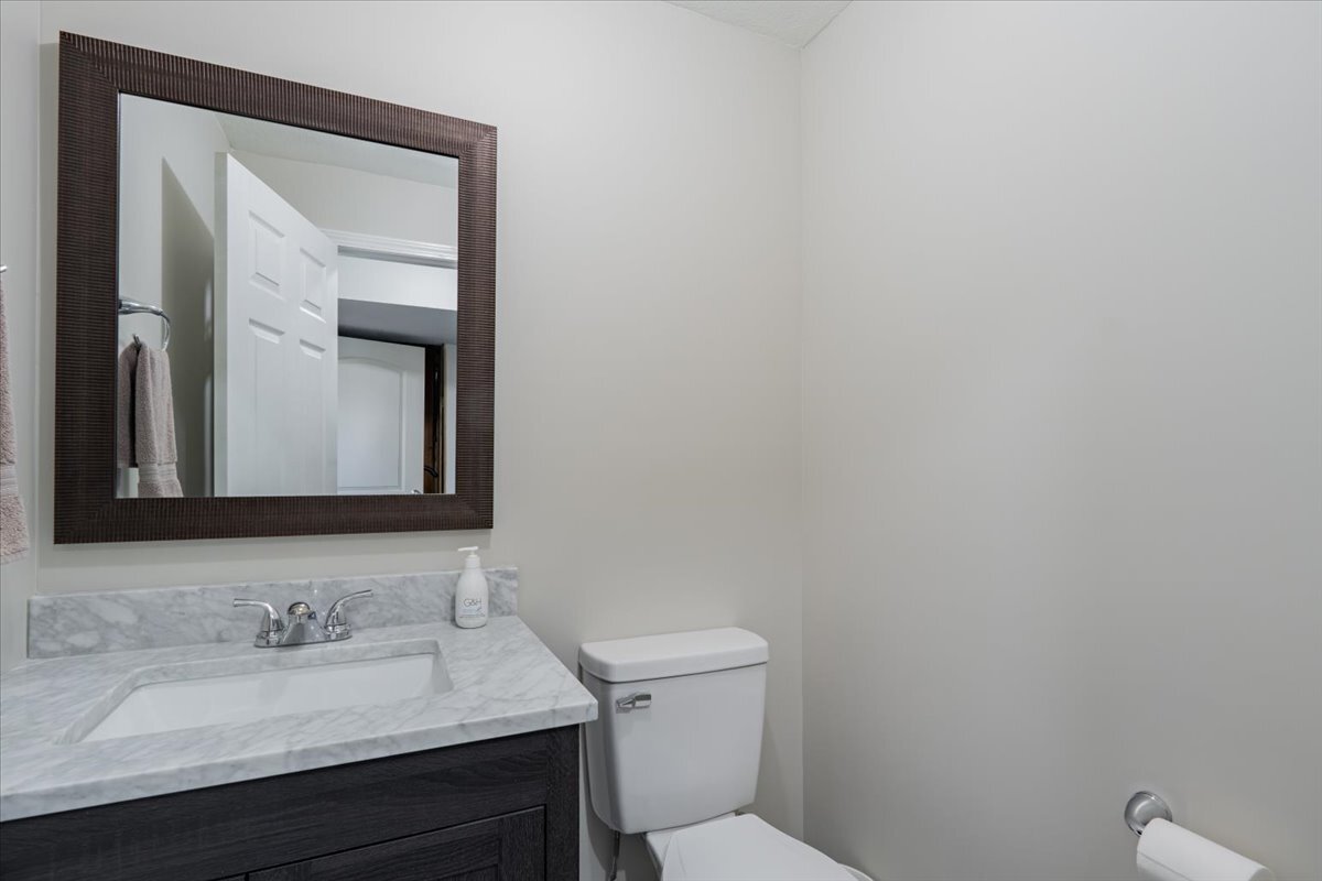 2511 Grey Fox Trail, Bloomington, IL 61705