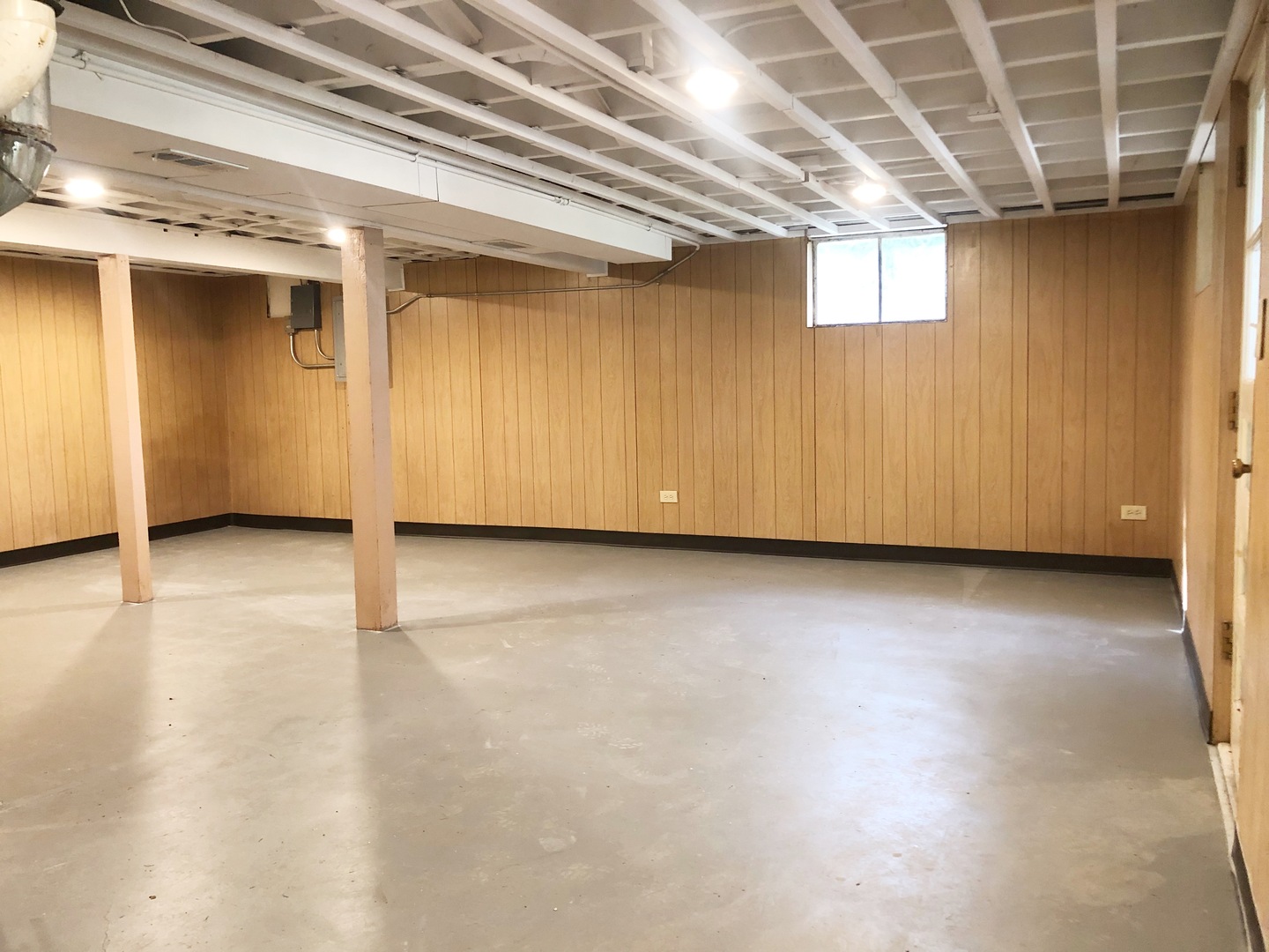 23940 N Lakeside Drive, Lake Zurich, IL 60047