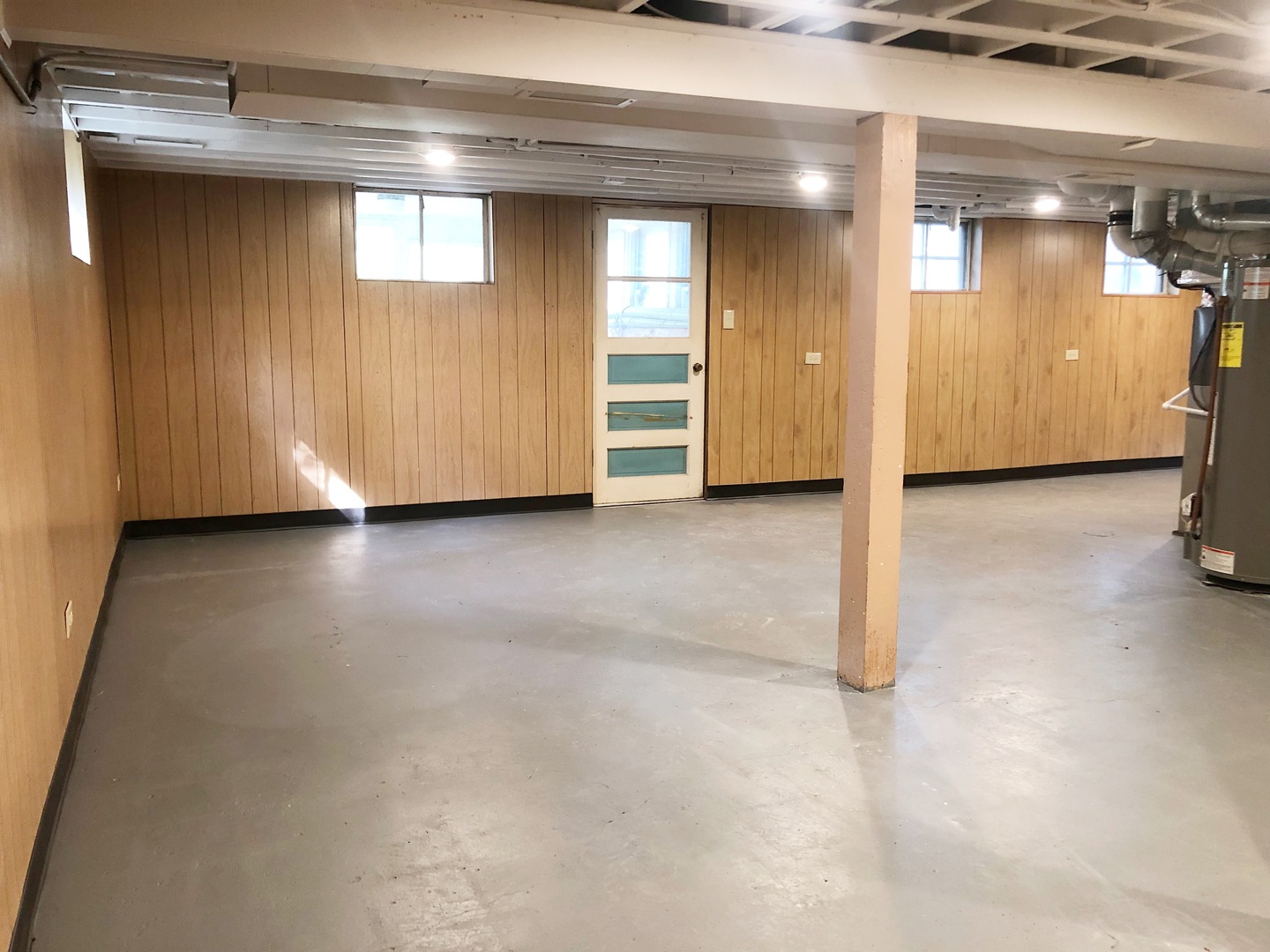 23940 N Lakeside Drive, Lake Zurich, IL 60047