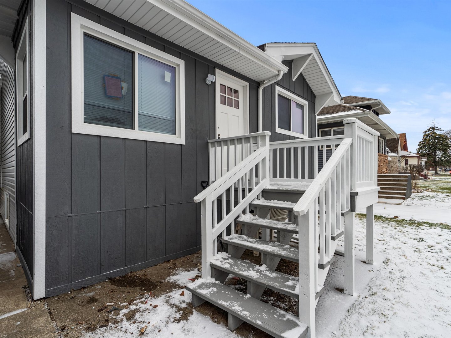 319 156th Place, Calumet City, IL 60409