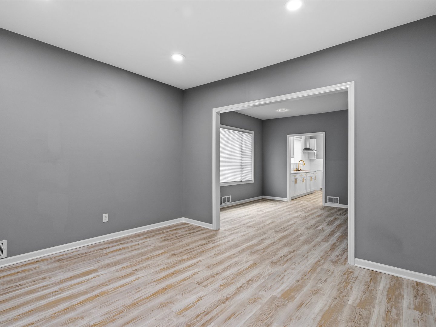 319 156th Place, Calumet City, IL 60409