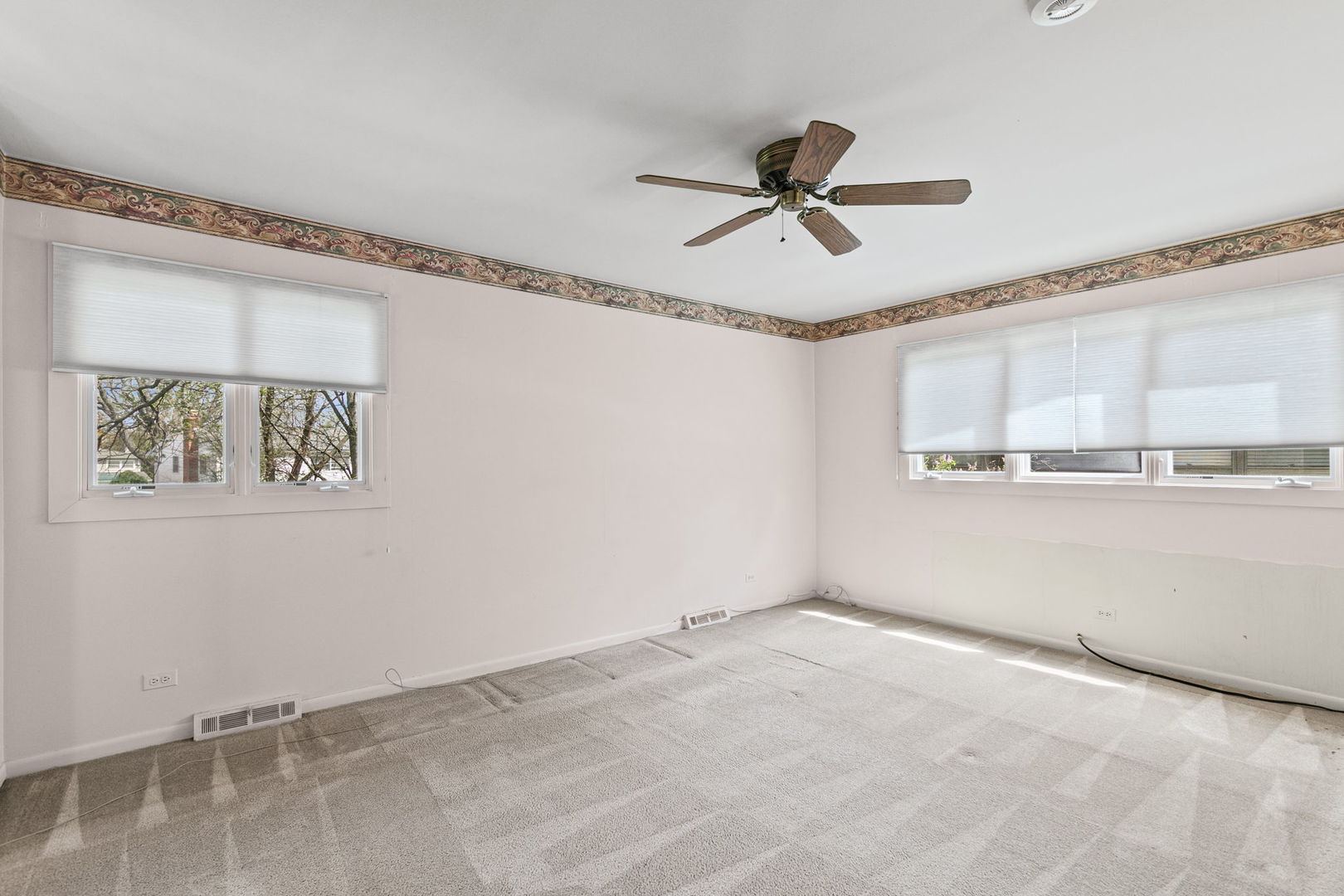 Arlington Heights, IL 60004