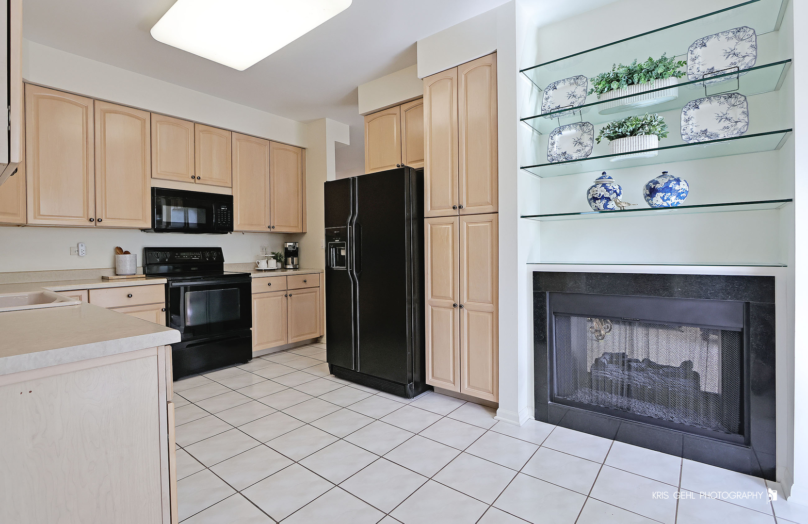 20 Trafalgar Square #304, Lincolnshire, IL 60069