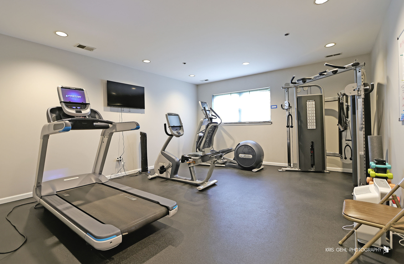 20 Trafalgar Square #304, Lincolnshire, IL 60069