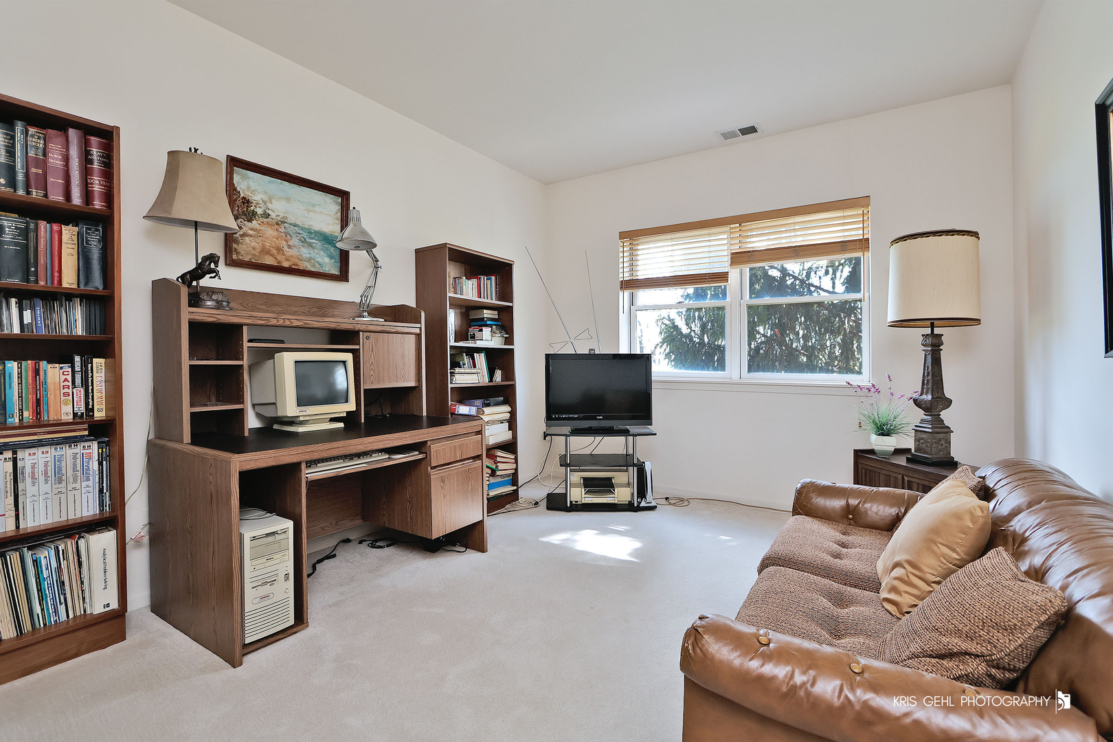 20 Trafalgar Square #304, Lincolnshire, IL 60069