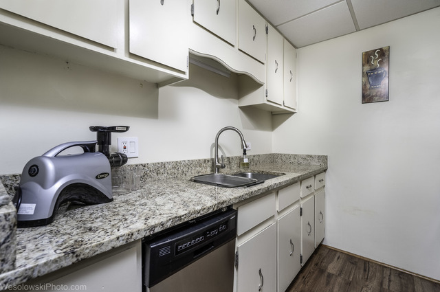 3222 Sanders Road #3D, Northbrook, IL 60062