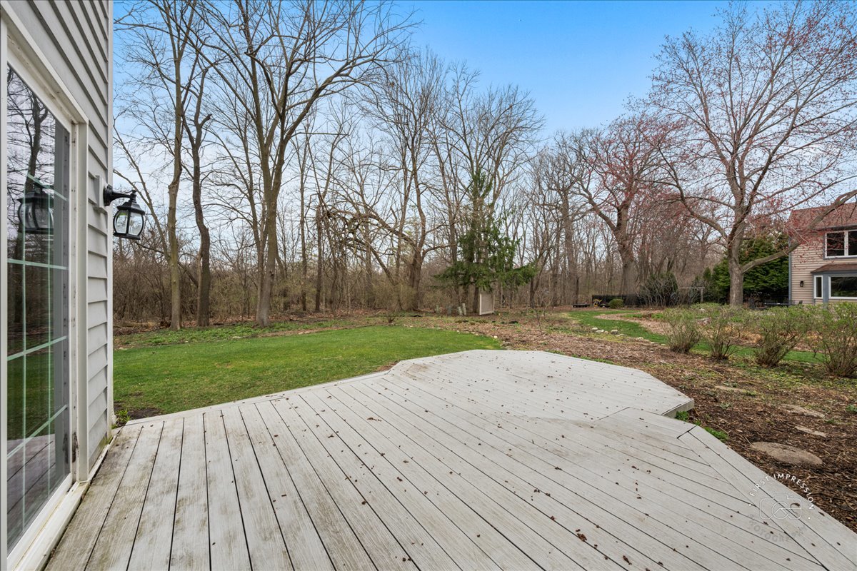 809 Heatherton Drive, Naperville, IL 60563