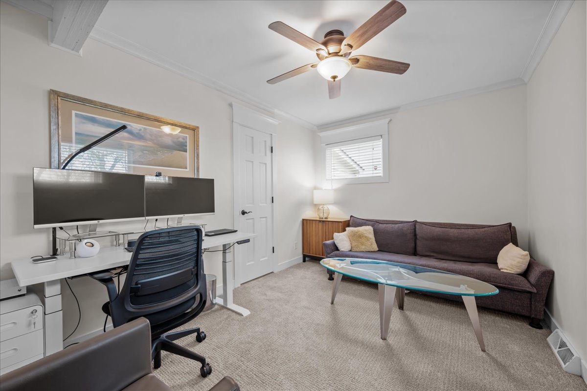 1033 Royal Saint George Drive, Naperville, IL 60563