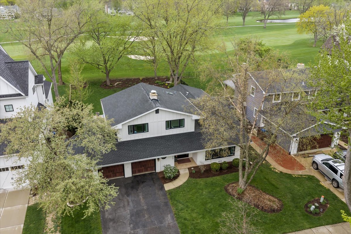 1033 Royal Saint George Drive, Naperville, IL 60563