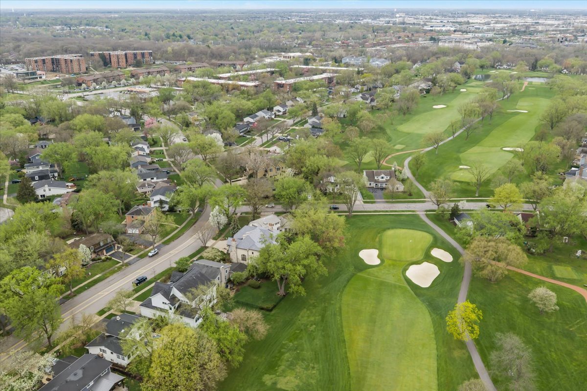 1033 Royal Saint George Drive, Naperville, IL 60563