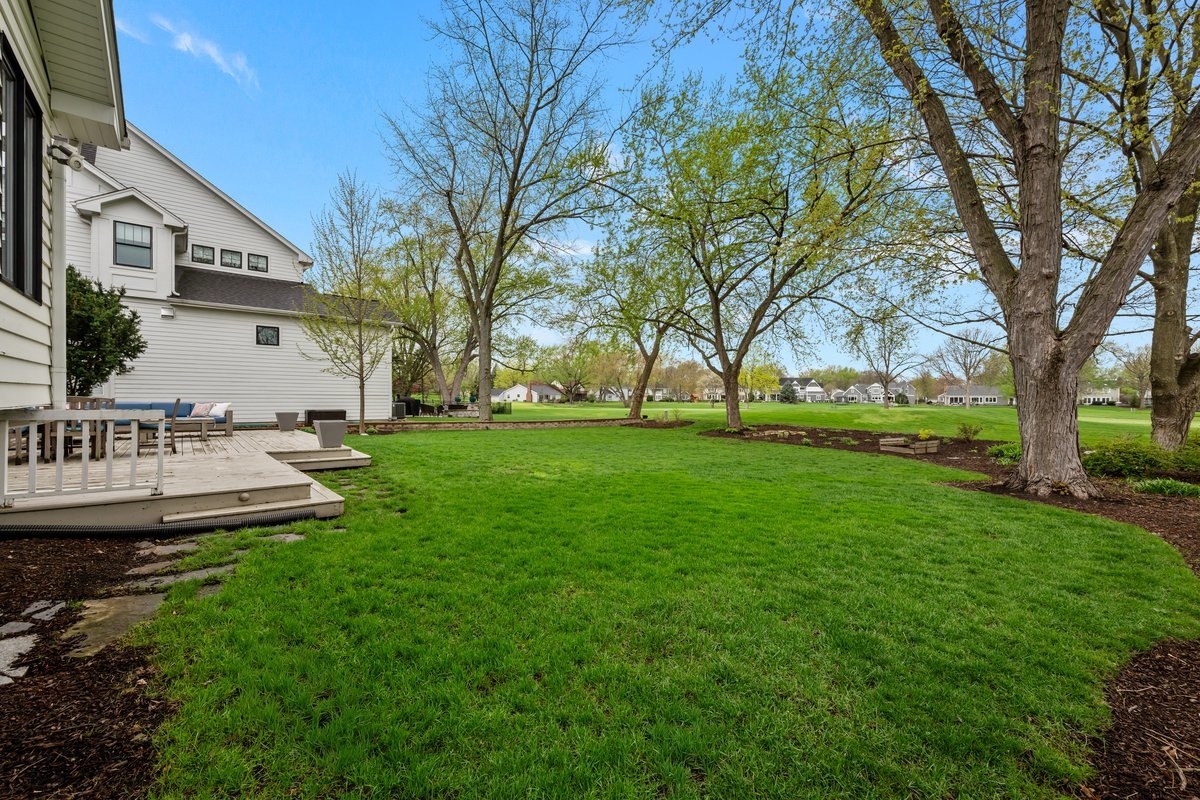 1033 Royal Saint George Drive, Naperville, IL 60563