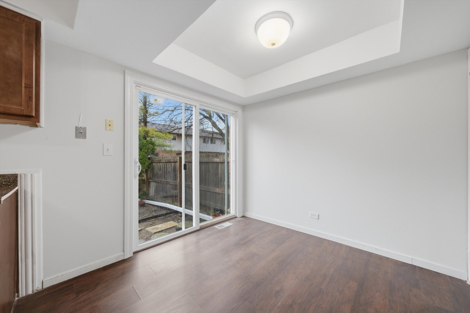 2064 LIONCREST Drive #2064, Richton Park, IL 60471