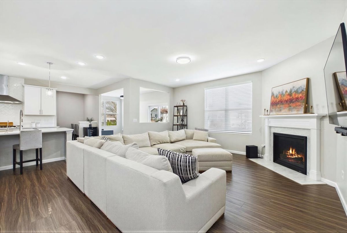 21899 N Brandy Street, Kildeer, IL 60047