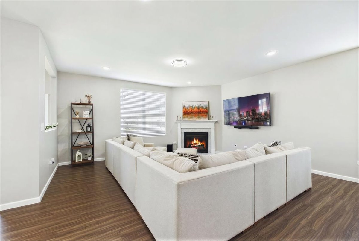 21899 N Brandy Street, Kildeer, IL 60047