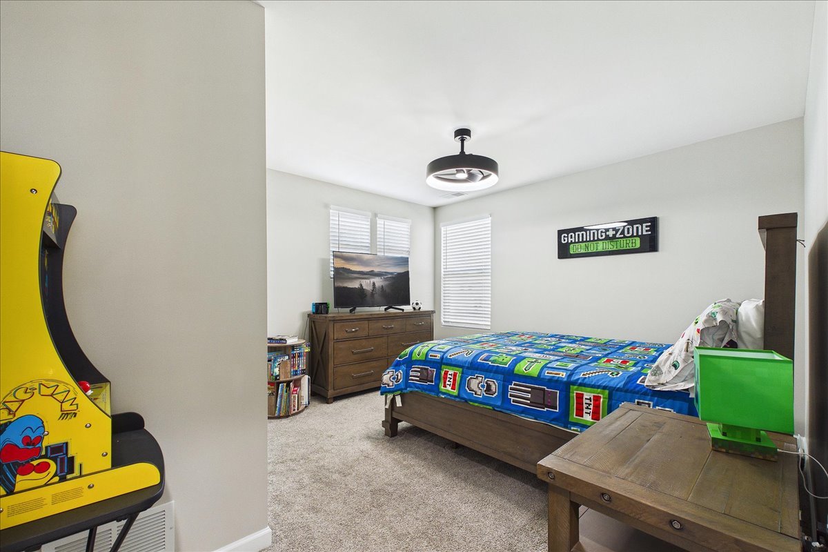 21899 N Brandy Street, Kildeer, IL 60047