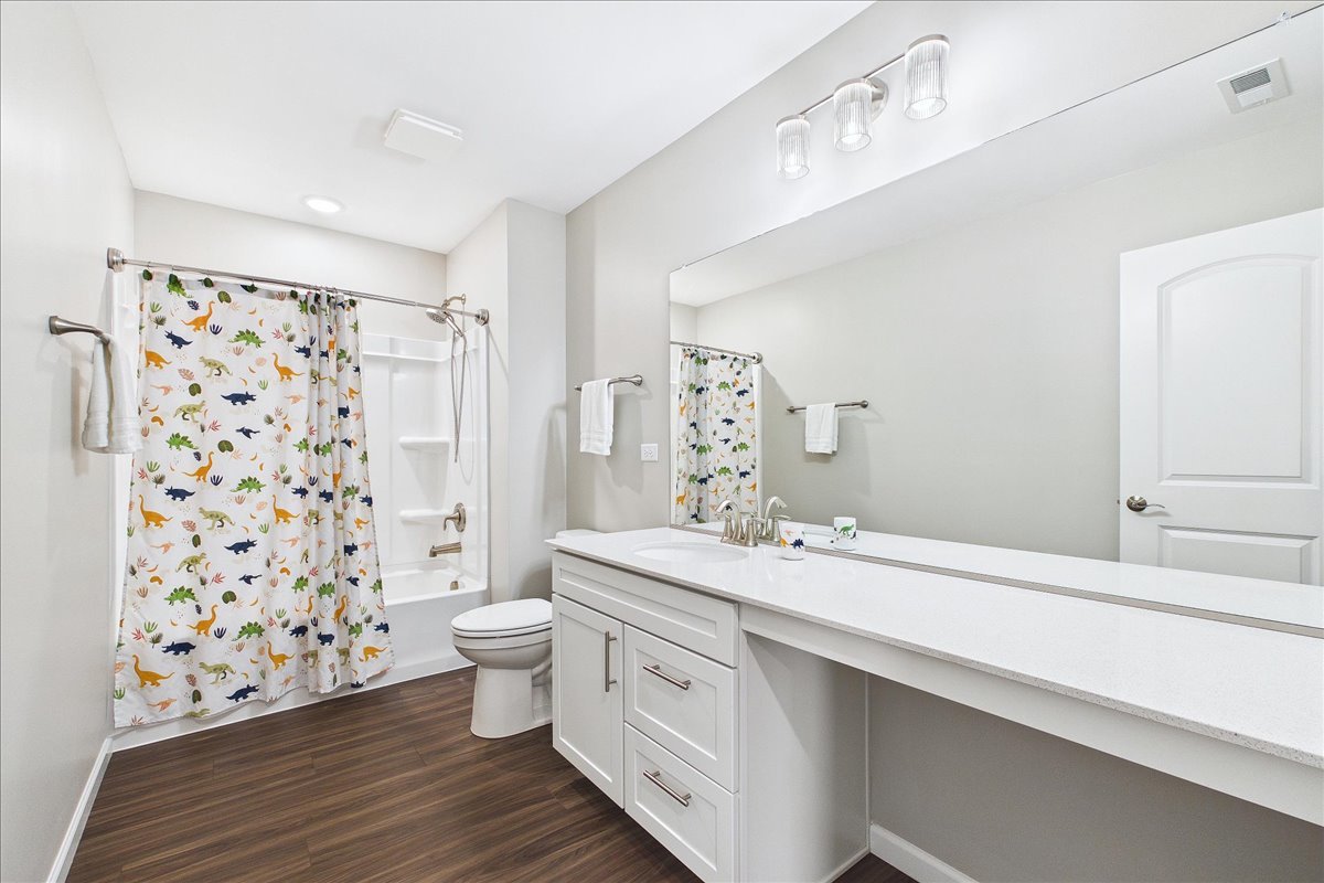 21899 N Brandy Street, Kildeer, IL 60047