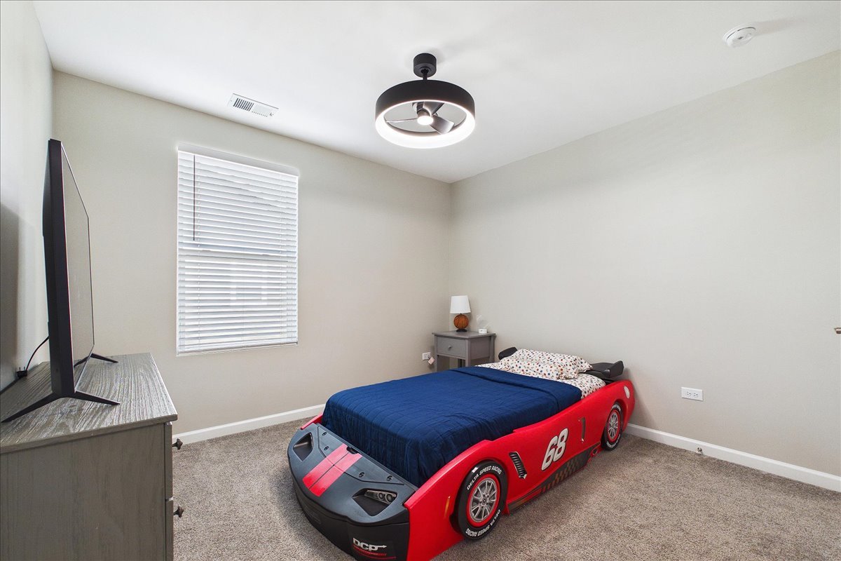 21899 N Brandy Street, Kildeer, IL 60047